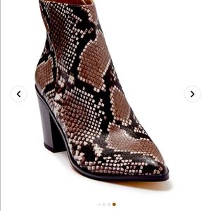 COPY - 14th & Union Braxten Snakeskin Block Heel Bootie Size 9